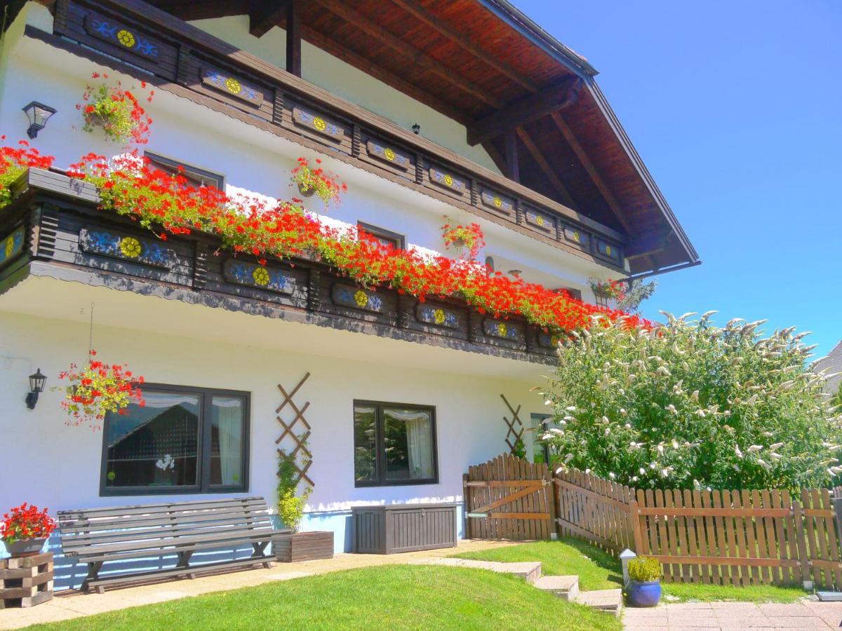 Appartamento Haus Bellevue Sankt Michael im Lungau Esterno foto